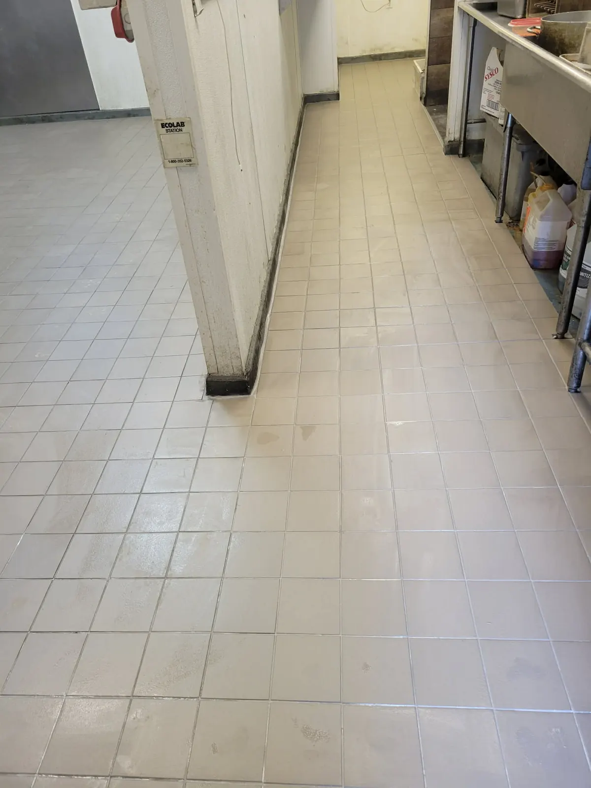 Restaurant kitchen floor after quarry tile installation by Morina Brothers